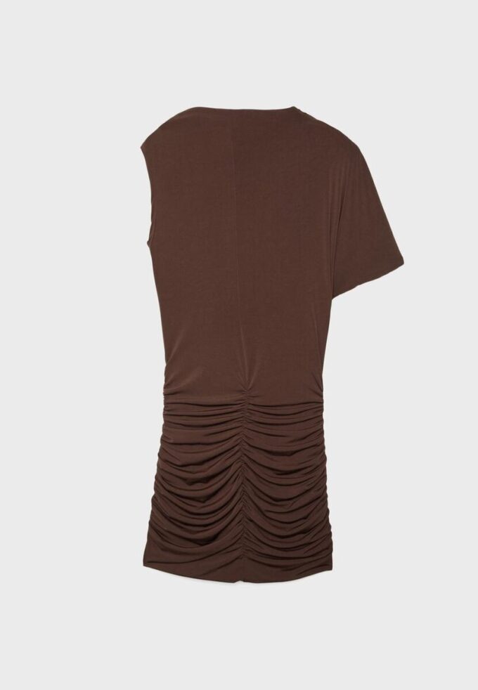 Abito corto a mantella