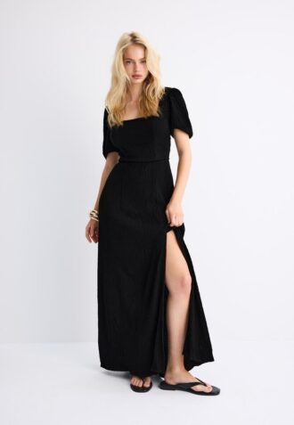 Abito lungo dalla vestibilità ampia con incrocio sulla schiena