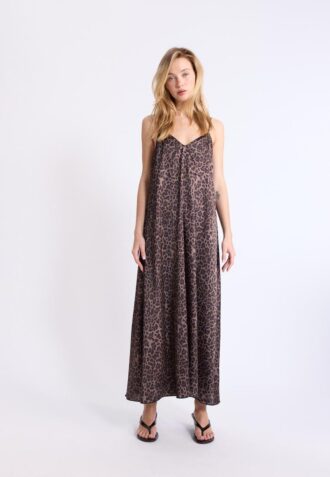 Abito lungo e fluido in raso