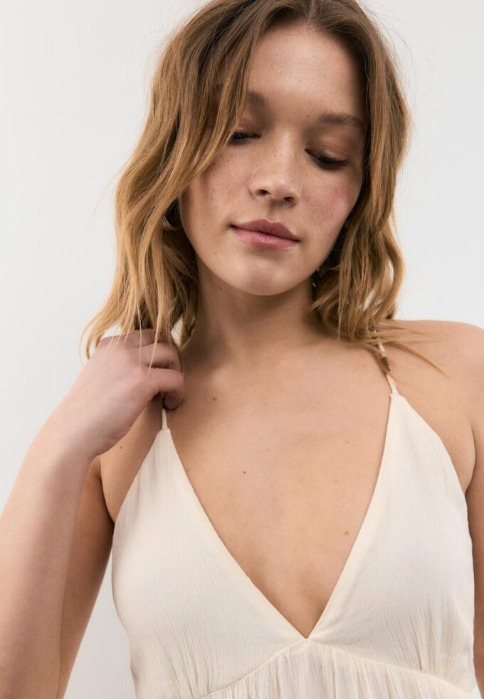 Abito lungo in crêpe con spalline ricamate