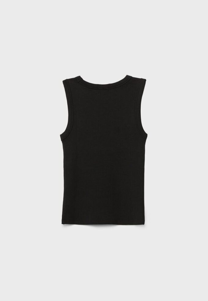 B04 Top aderente basic senza maniche