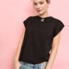 B06 T-shirt basic con spalle scese