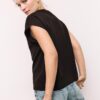 B06 T-shirt basic con spalle scese