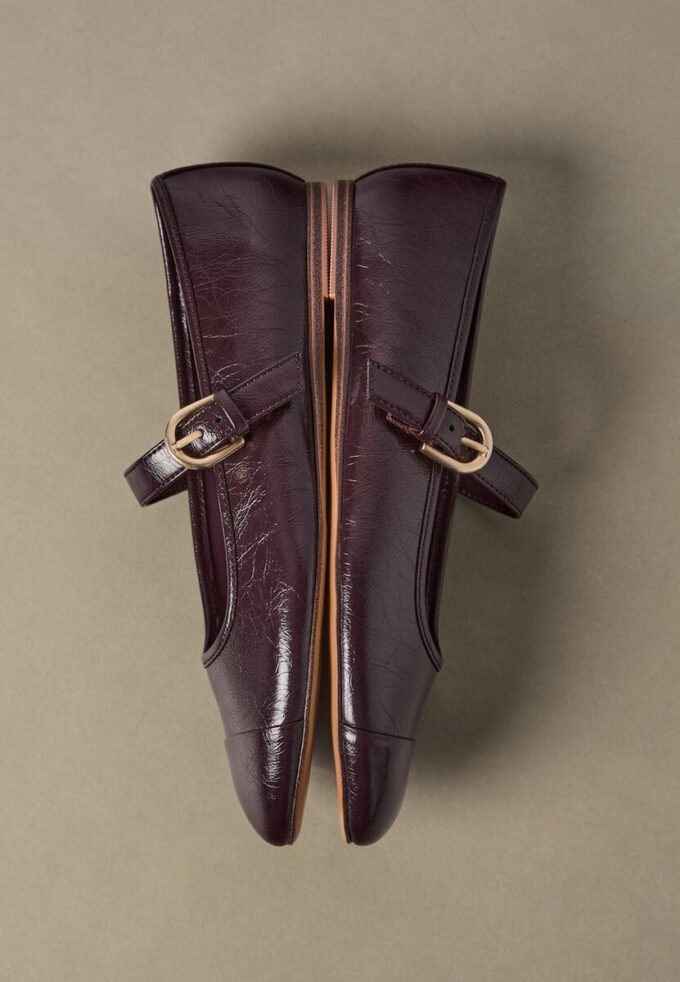 Ballerine effetto pelle con puntale