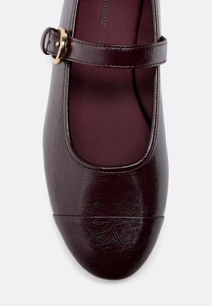 Ballerine effetto pelle con puntale