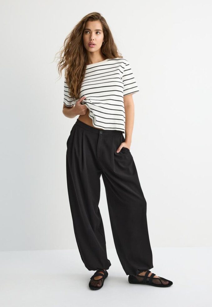 Basic Heavy Weight Striped Regular Fit T-shirt Basic Heavy Weight Striped Regular Fit T-shirt