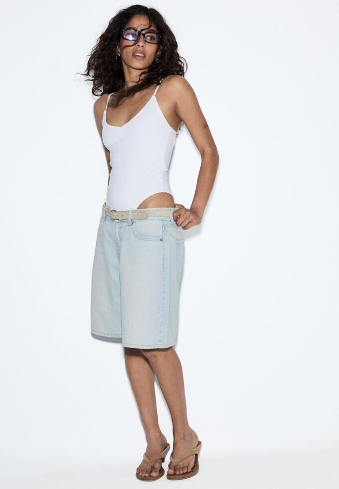 Bermuda in denim con cintura di cintura