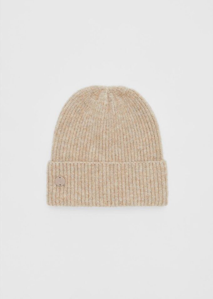 Berretto a coste con placca