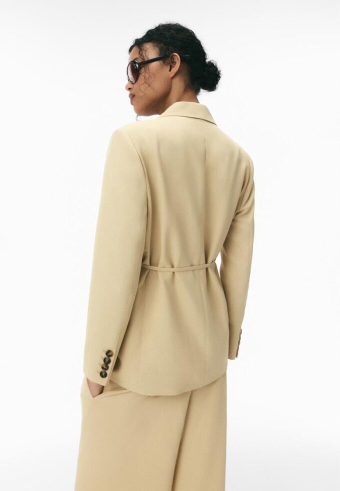 Blazer con cintura Blazer con cintura