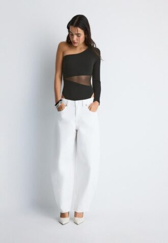 Body asimmetrico con dettagli trasparenti