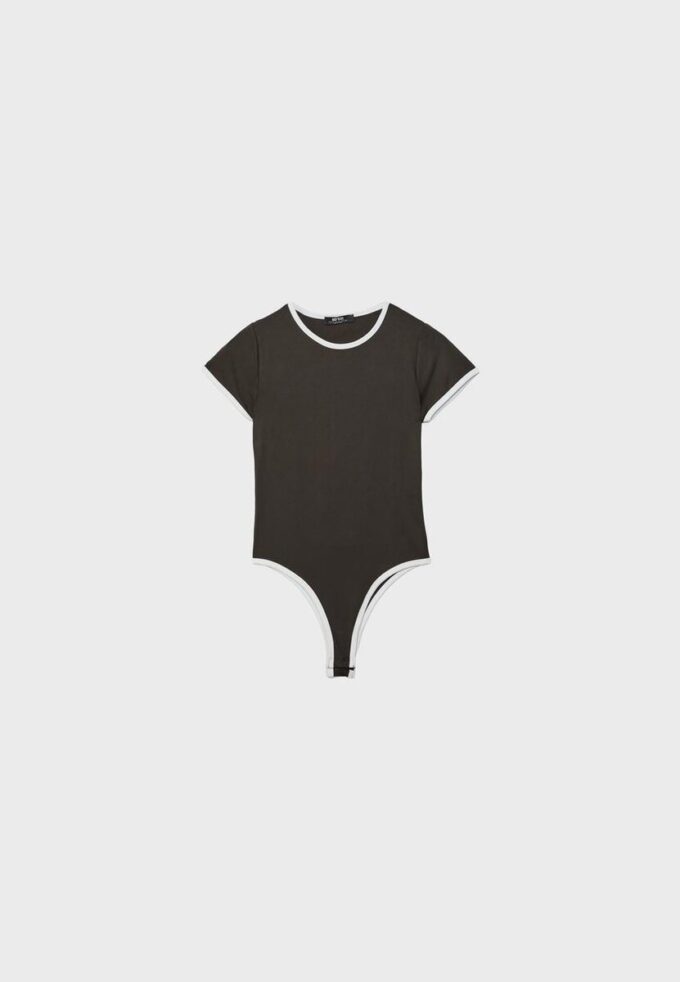 Body con cut-out sul retro Body con cut-out sul retro
