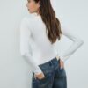 Body in poliammide con arricciature e scollo a V Body in poliammide con arricciature e scollo a V