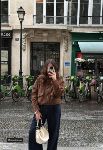 Borsa a secchiello rigida con occhielli