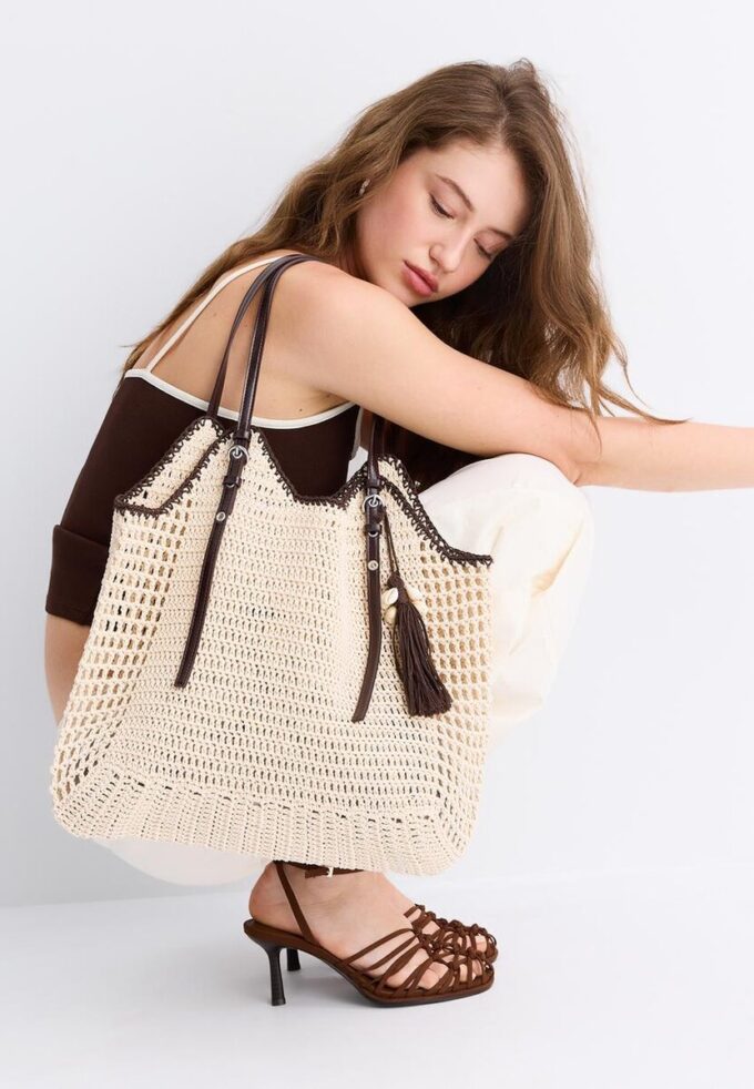 Borsa a tracolla all’uncinetto