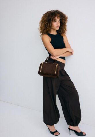 Borsa a tracolla con dettagli in zip