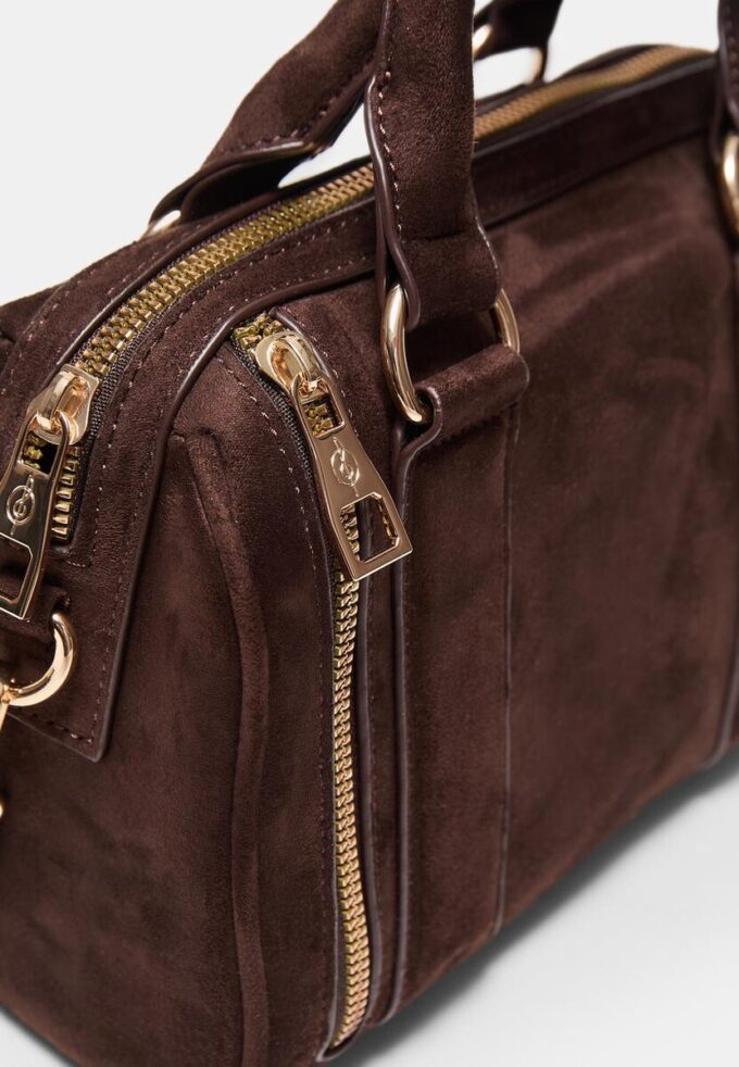 Borsa a tracolla con dettagli in zip