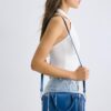 Borsa a tracolla con dettaglio zip