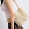 Borsa shopper all’uncinetto con filo metallico Borsa shopper all’uncinetto con filo metallico