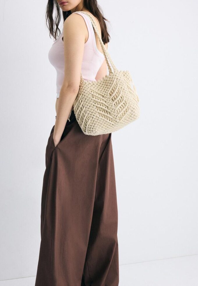 Borsa shopper all’uncinetto con filo metallico Borsa shopper all’uncinetto con filo metallico