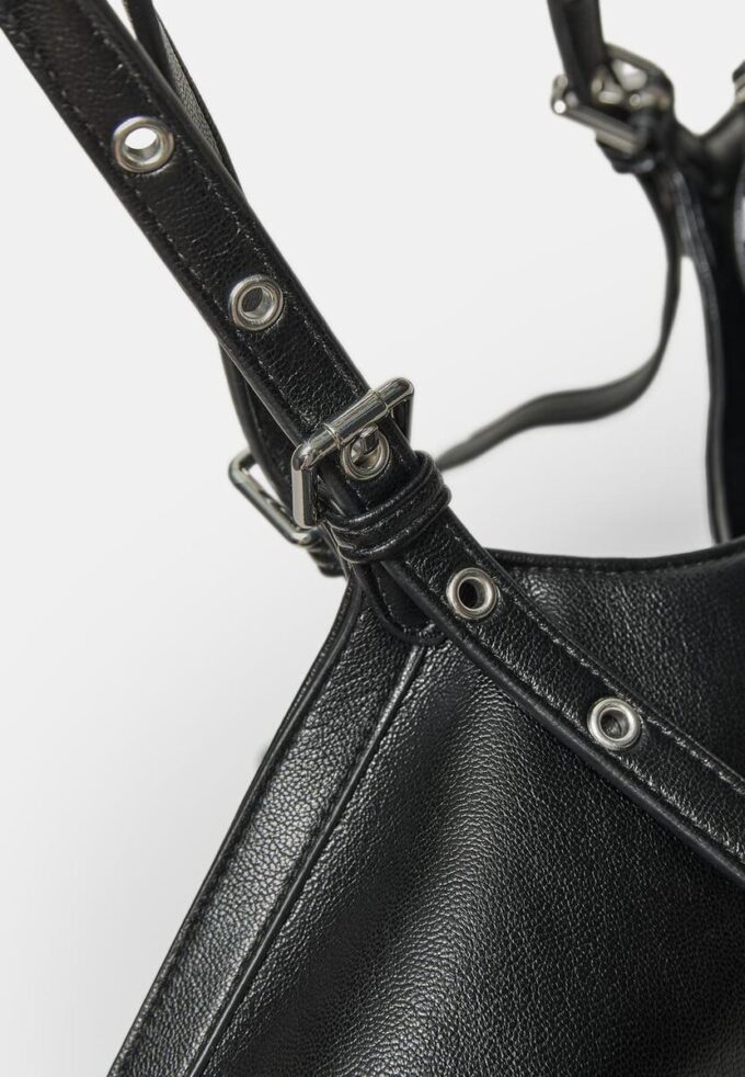 Borsa Tote con dettaglio mini fibbia