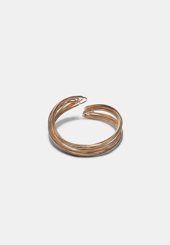 Bracciale rigido con fili metallici multicolori