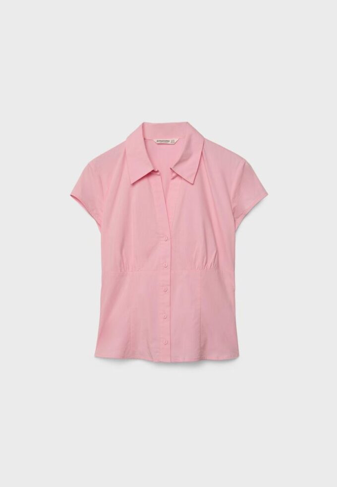 Camicia a maniche corte con cucitura sotto il seno