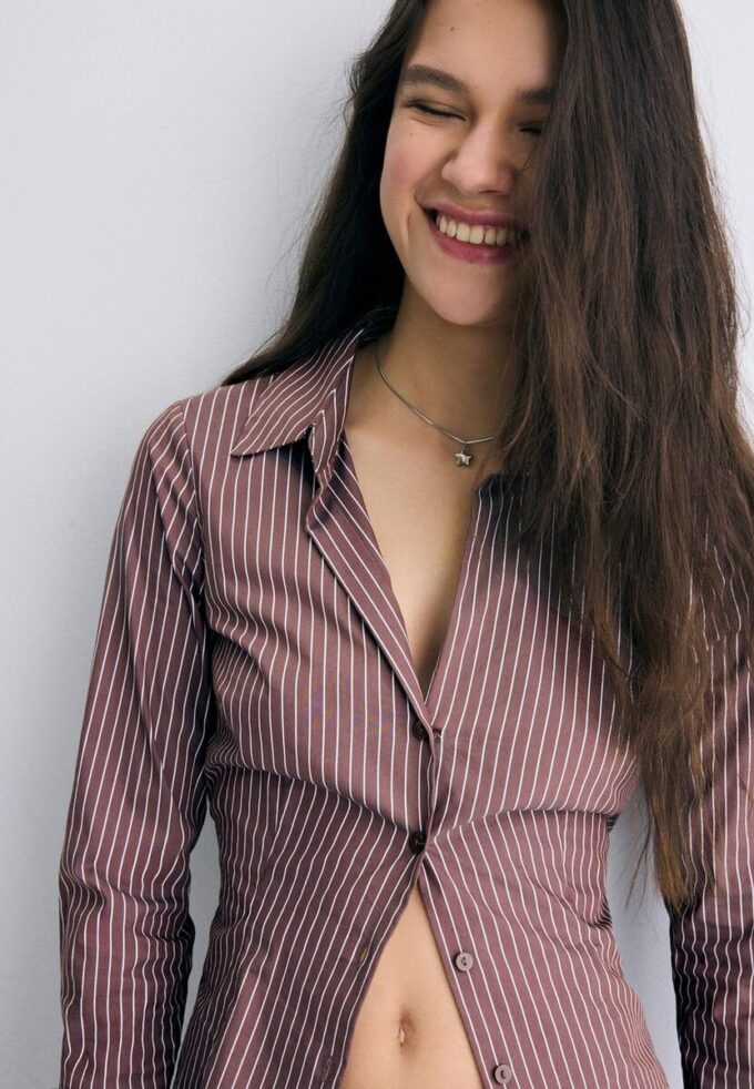 Camicia aderente a righe Basic Camicia aderente a righe Basic