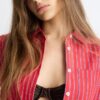 Camicia basic a righe in popeline con tasca Camicia basic a righe in popeline con tasca