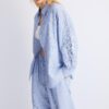 Camicia con maniche ricamate