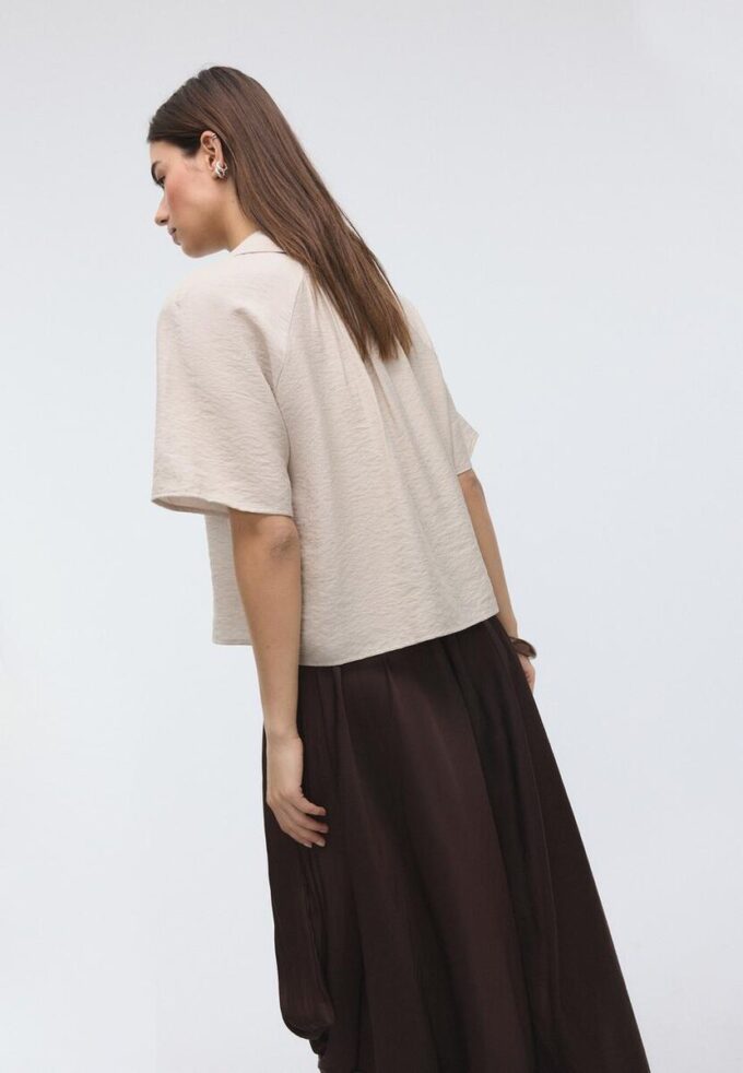 Camicia fluida abbottonata