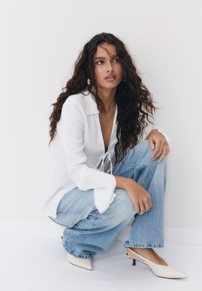 Camicia in raso con lacci