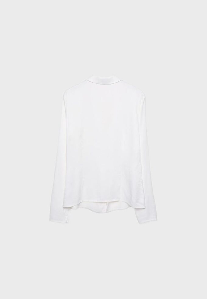 Camicia in raso con lacci