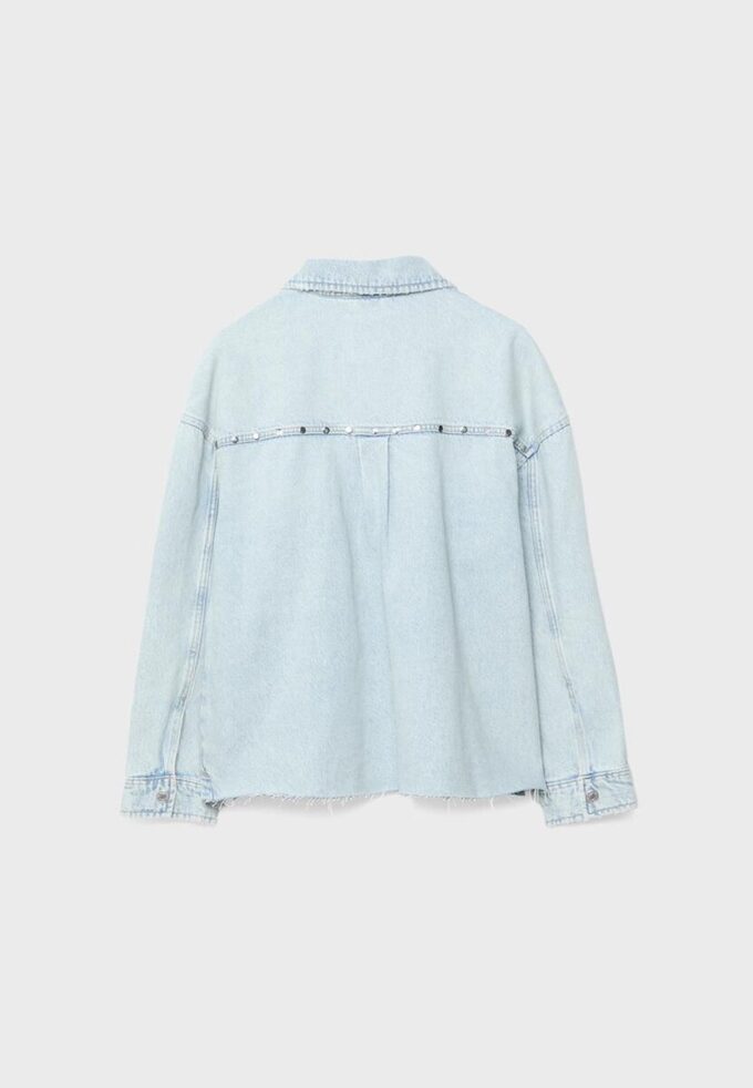 Camicia oversize in denim corta con borchie