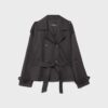 Cappotto corto e fluido con cintura