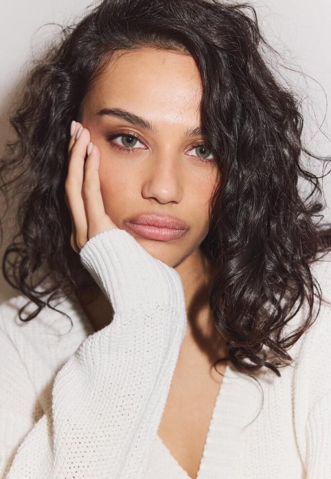 Cardigan in maglia con abbottonatura