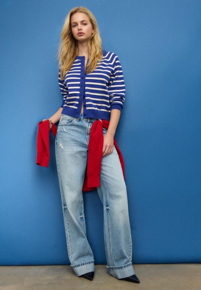 Cardigan in maglia con bottoni e maniche raglan