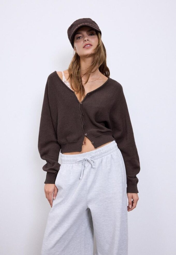 Cardigan in maglia con maniche a pipistrello Cardigan in maglia con maniche a pipistrello