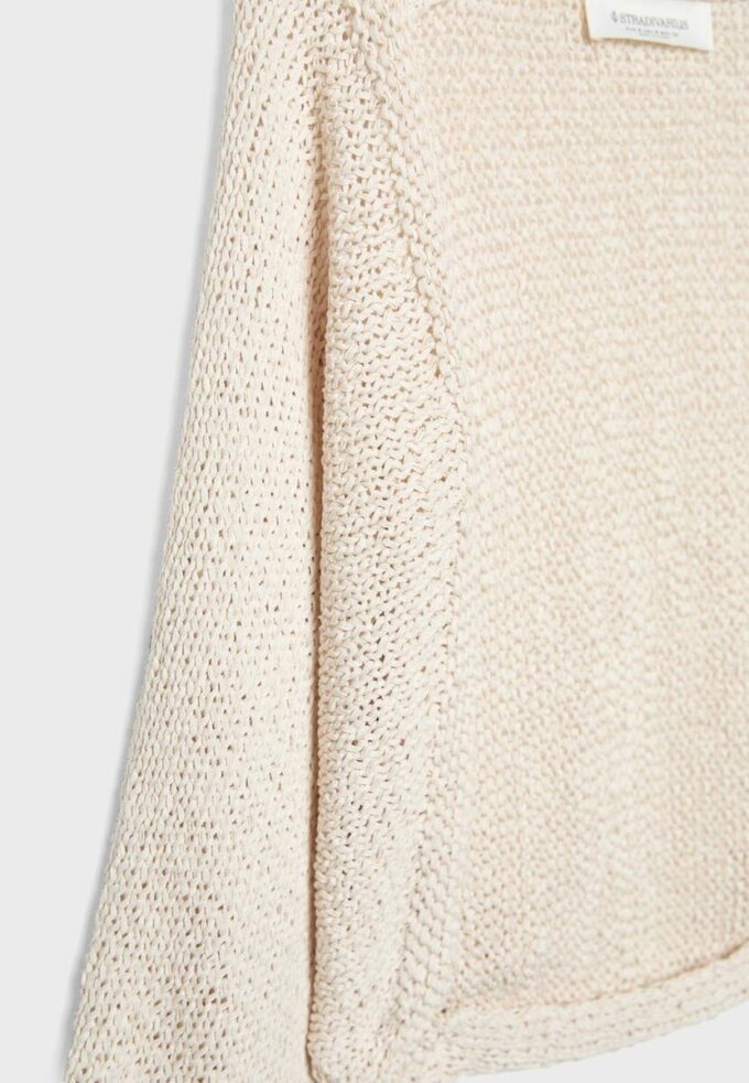 Cardigan in maglia con maniche a pipistrello e laccio