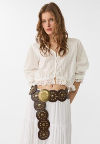 Cintura borchiata con placca