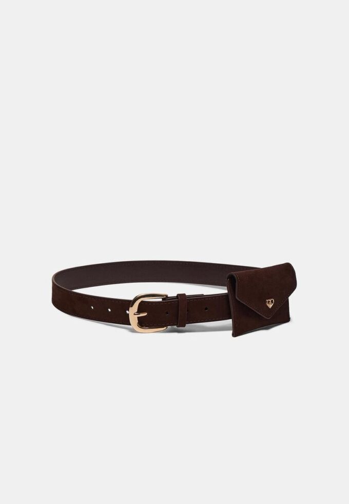 Cintura con applicazione a forma di portafoglio