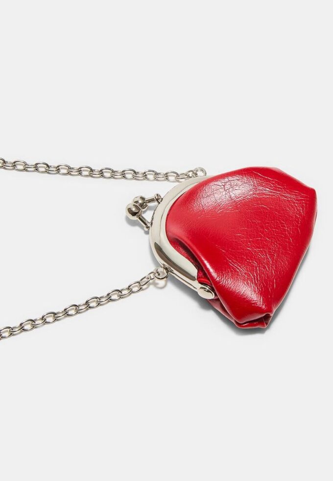 Collana con mini borsa a marsupio