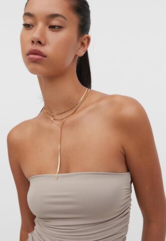 Collana lunga a più fili