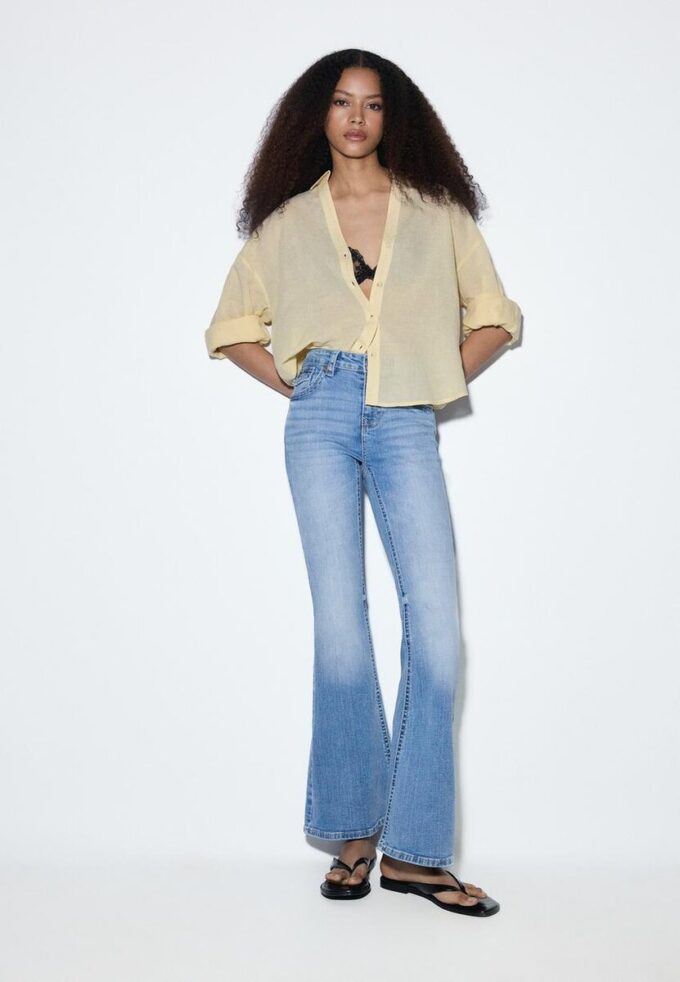 D04 Jeans Flared a vita bassa