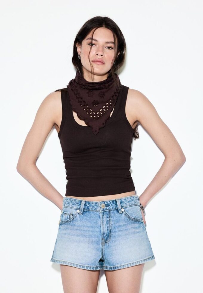 D79 Pantaloncini a vita bassa