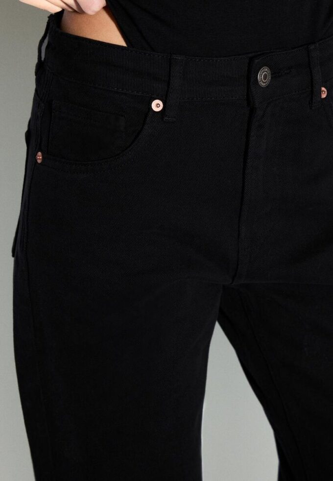 D92 Jeans dritti a gamba larga