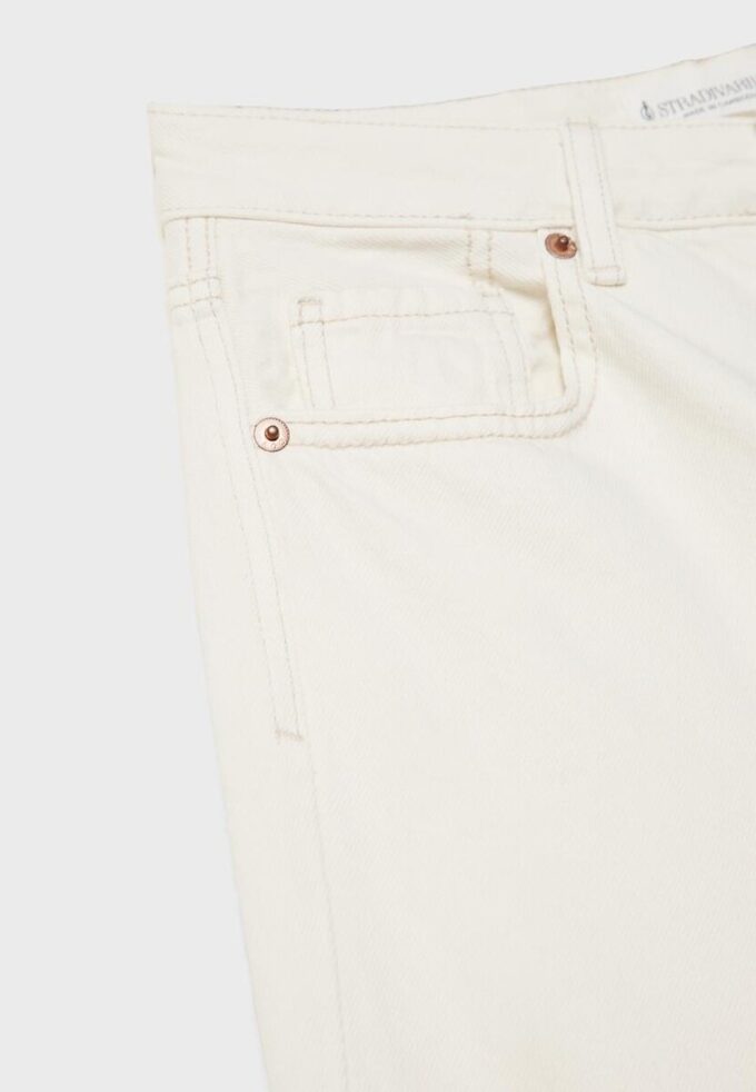 D92 Jeans dritti a gamba larga D92 Jeans dritti a gamba larga