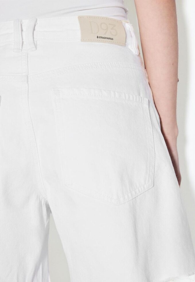 D93 Pantaloncini in denim a vita alta D93 Pantaloncini in denim a vita alta