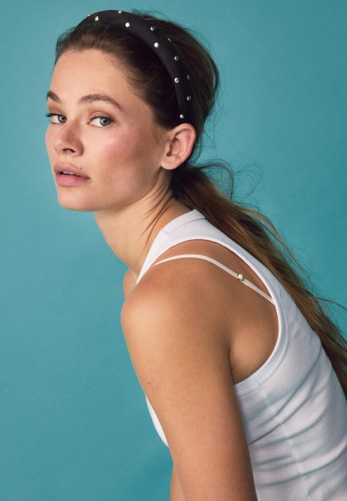 Fascia per capelli con borchie