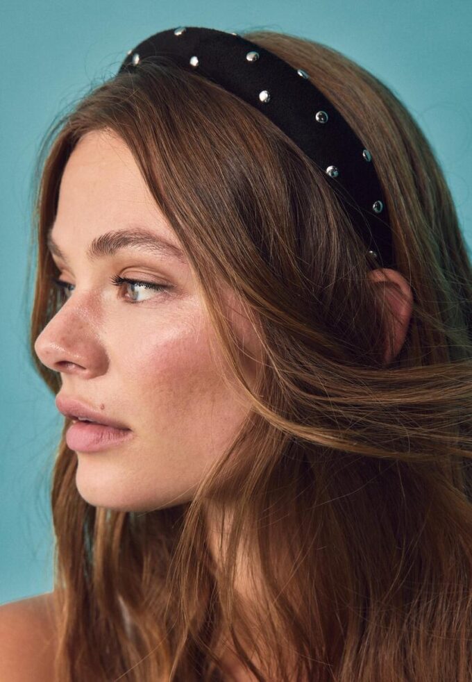 Fascia per capelli con borchie