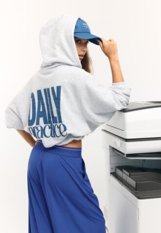 Felpa bomber con cappuccio stampata